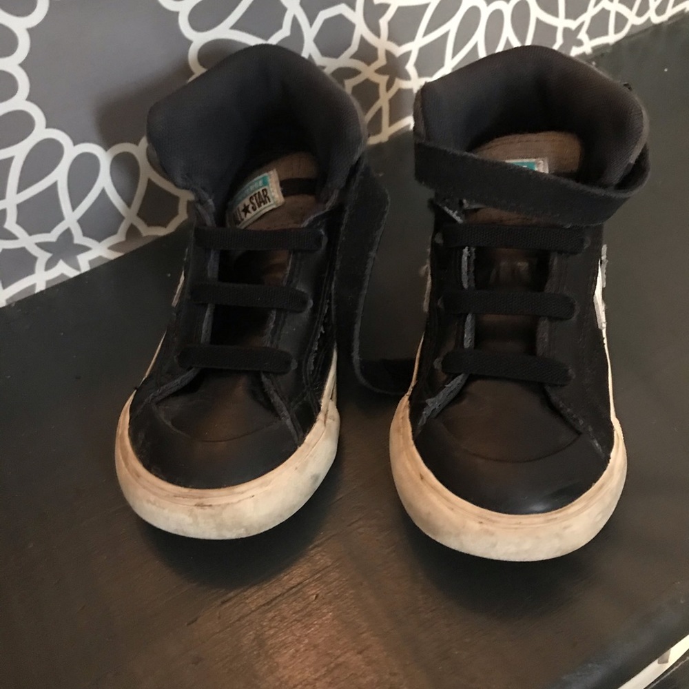 Converse High Tops Size 8 Toddler